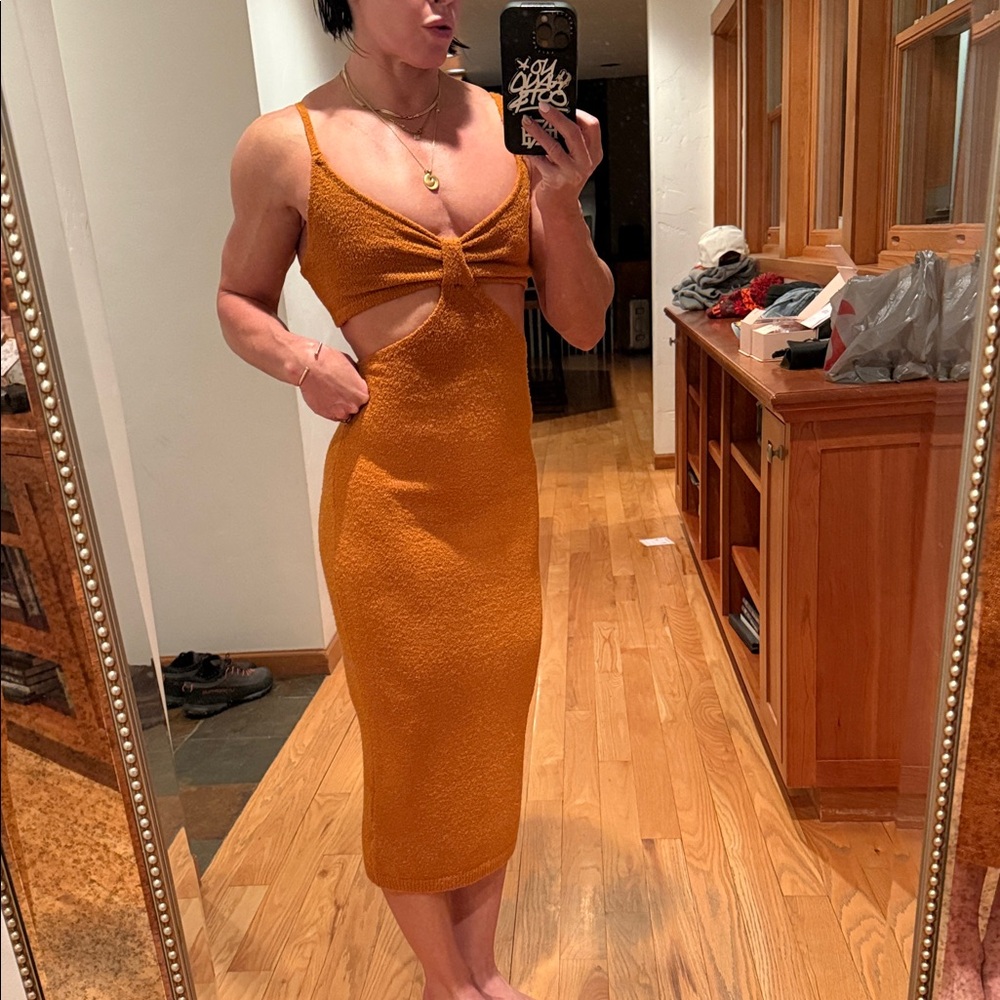 Lulu's Amber Midi Dress